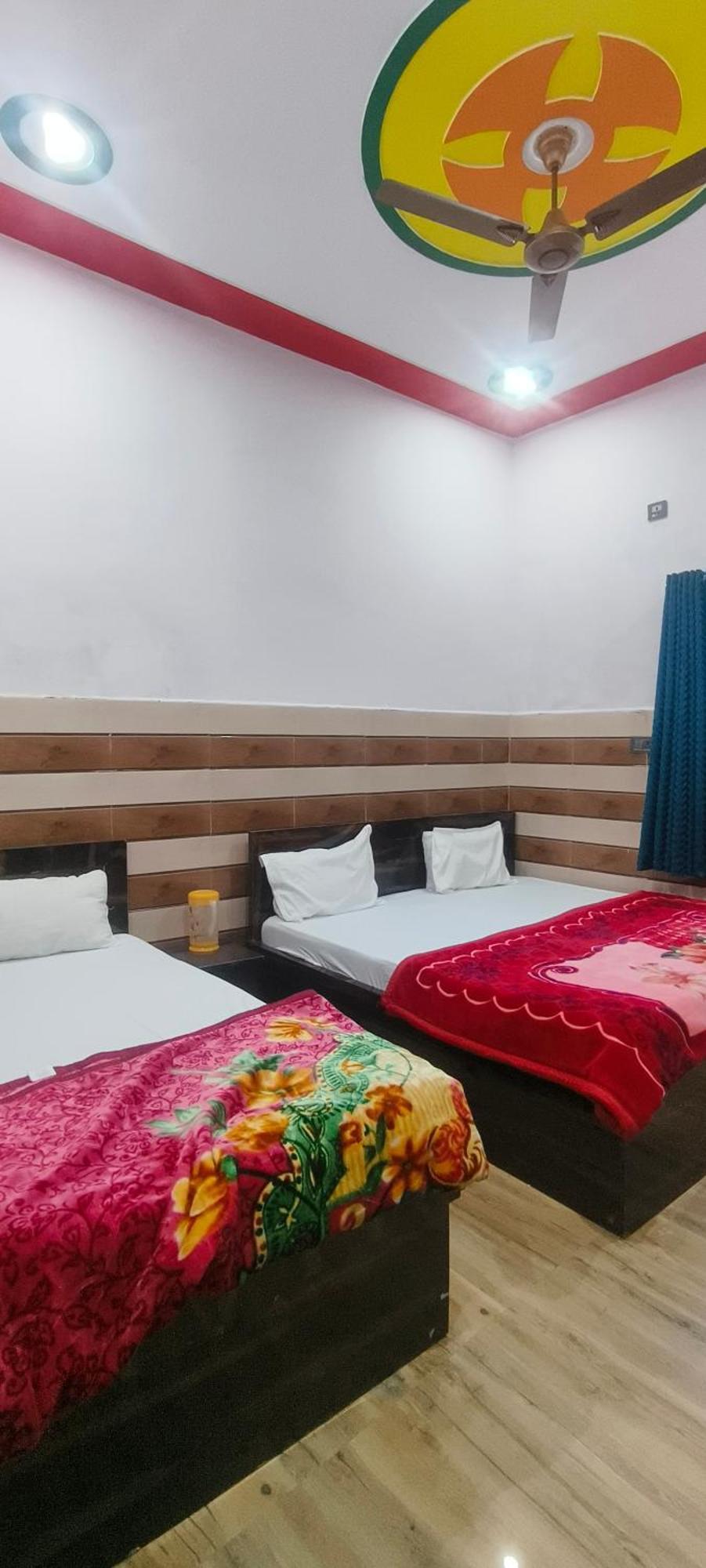 K.D.Dham Near Prem Mandir1 Hotel Vrindāvan Екстериор снимка