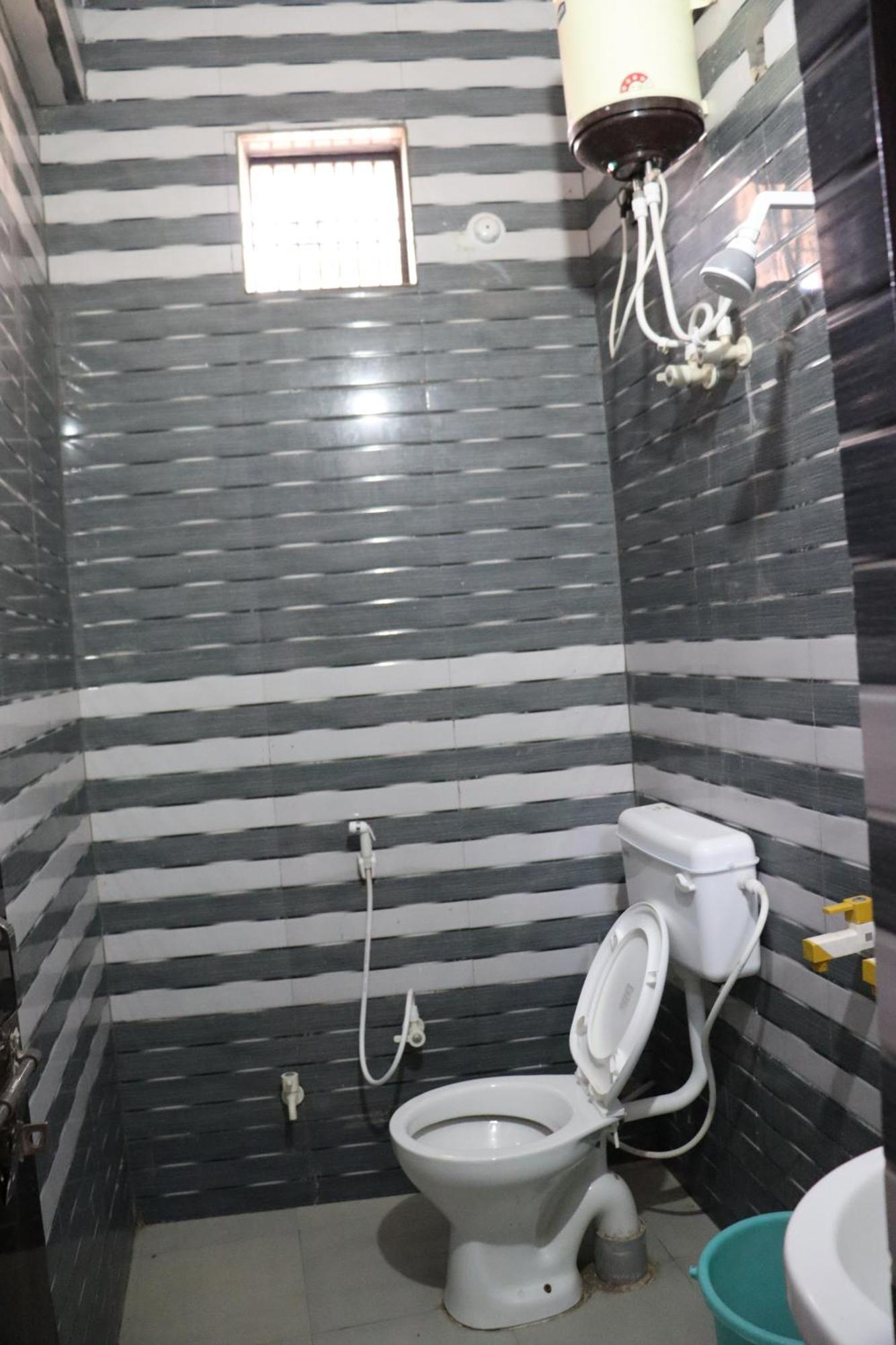 K.D.Dham Near Prem Mandir1 Hotel Vrindāvan Екстериор снимка